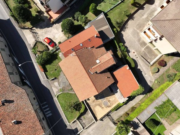casa indipendente in vendita a Calusco d'Adda