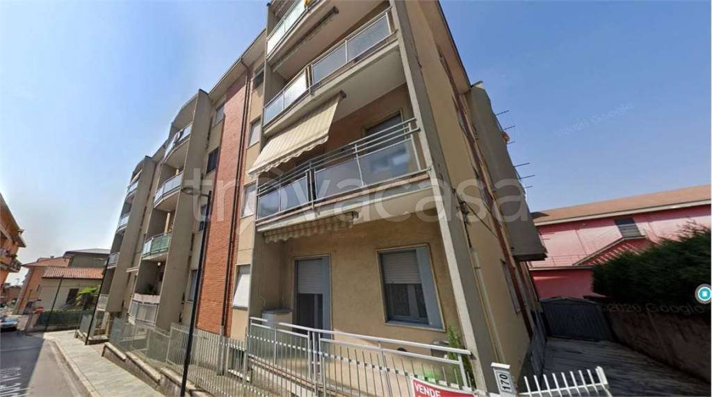 appartamento in vendita a Calusco d'Adda