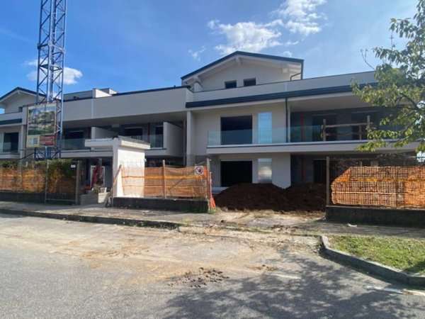 appartamento in vendita a Calusco d'Adda