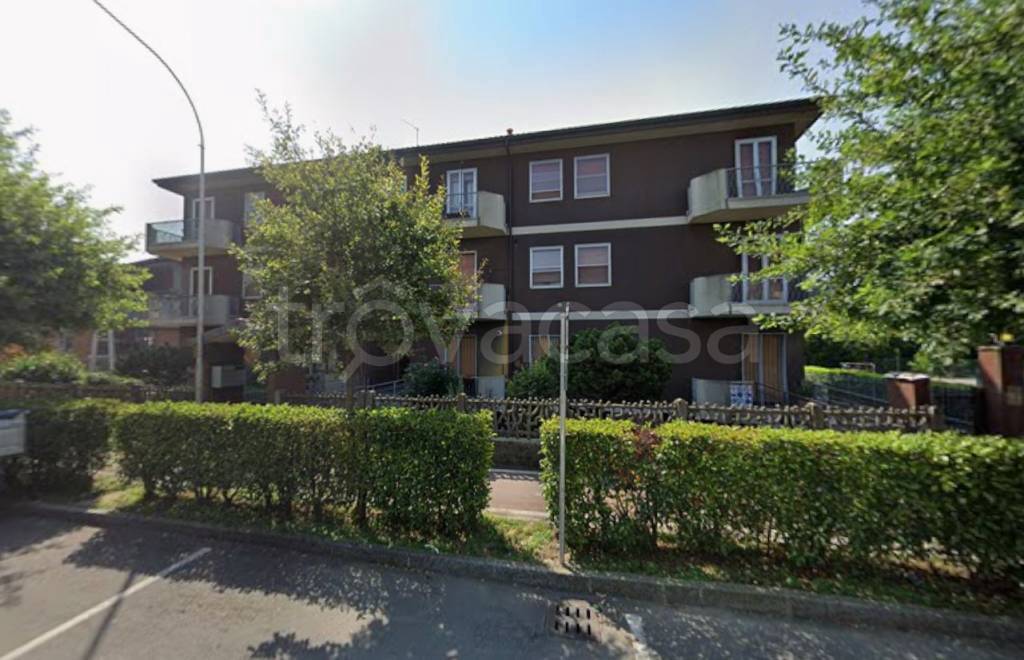 appartamento in vendita a Calusco d'Adda