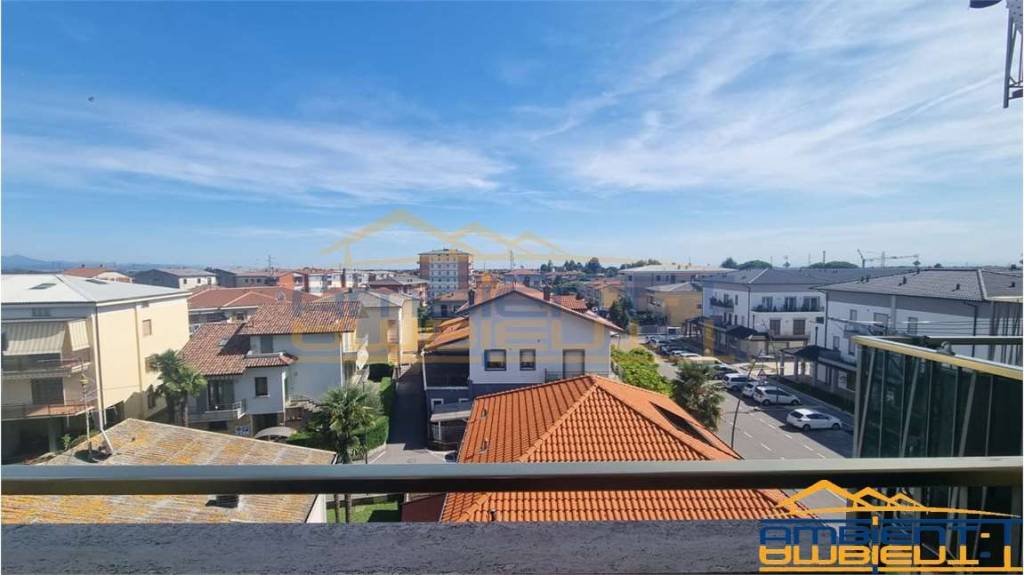 appartamento in vendita a Calusco d'Adda