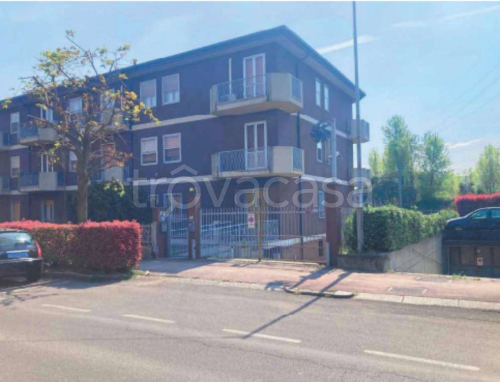 appartamento in vendita a Calusco d'Adda