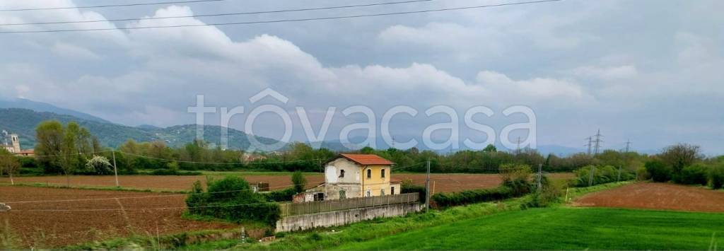 casa indipendente in vendita a Calusco d'Adda