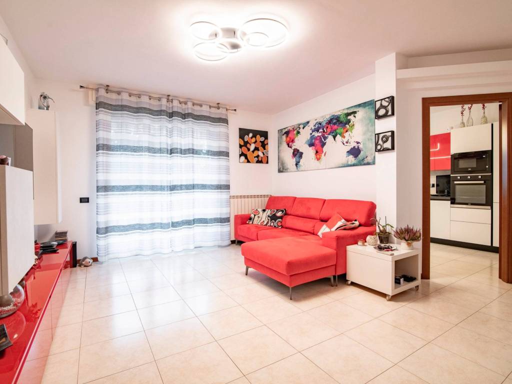 appartamento in vendita a Calusco d'Adda