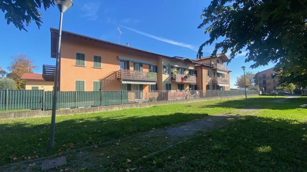 appartamento in vendita a Calusco d'Adda