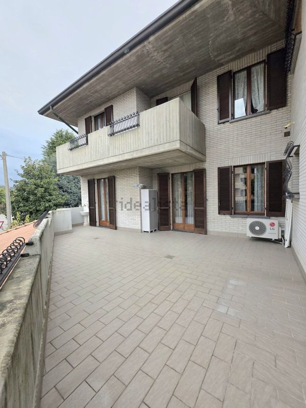 appartamento in vendita a Calusco d'Adda