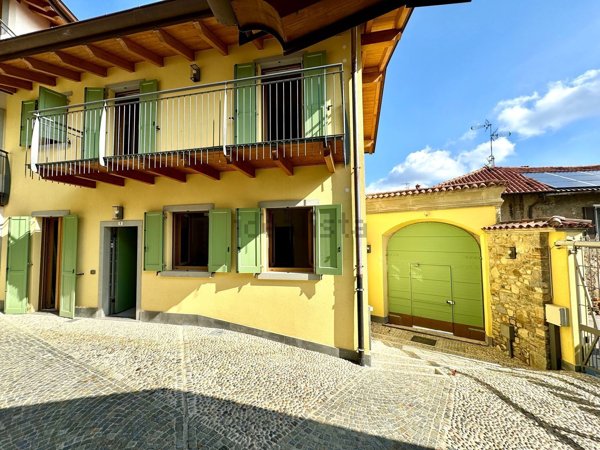 appartamento in vendita a Calusco d'Adda
