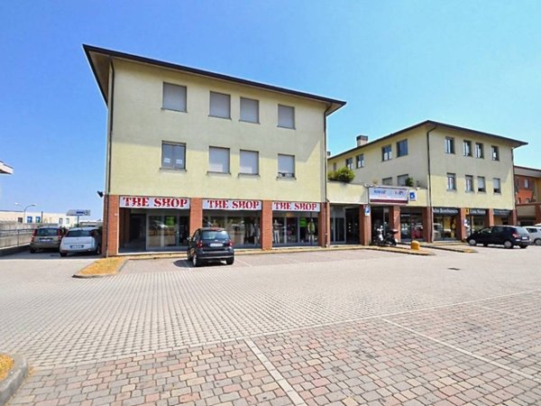 appartamento in vendita a Calusco d'Adda