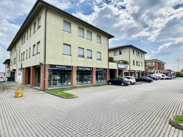 appartamento in vendita a Calusco d'Adda