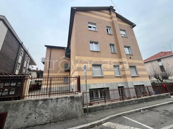 appartamento in vendita a Calusco d'Adda