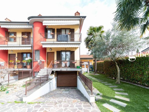 casa indipendente in vendita a Calusco d'Adda