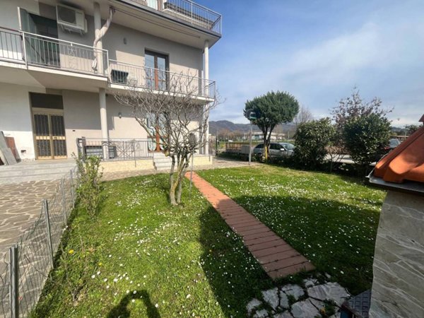 appartamento in vendita a Calusco d'Adda