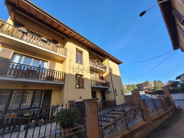 appartamento in vendita a Calusco d'Adda