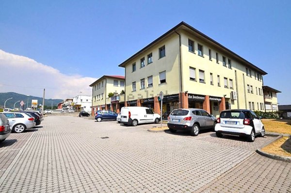 appartamento in vendita a Calusco d'Adda