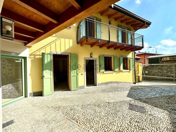 appartamento in vendita a Calusco d'Adda
