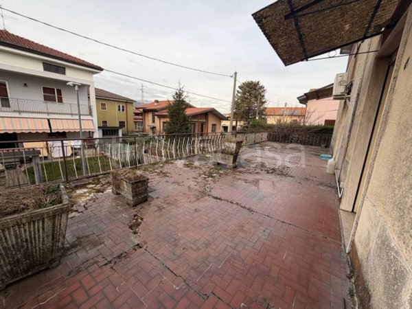 appartamento in vendita a Calusco d'Adda