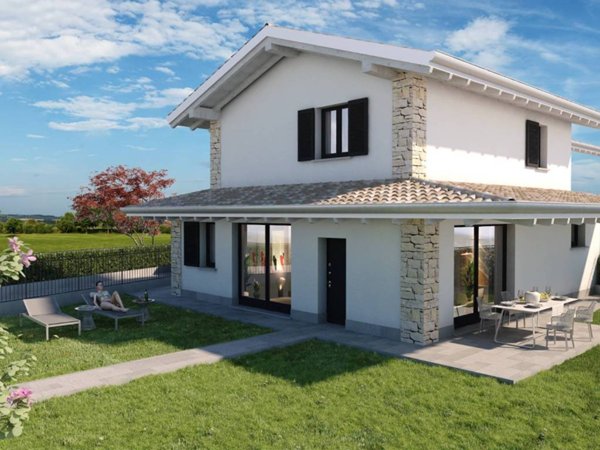 casa indipendente in vendita a Calusco d'Adda