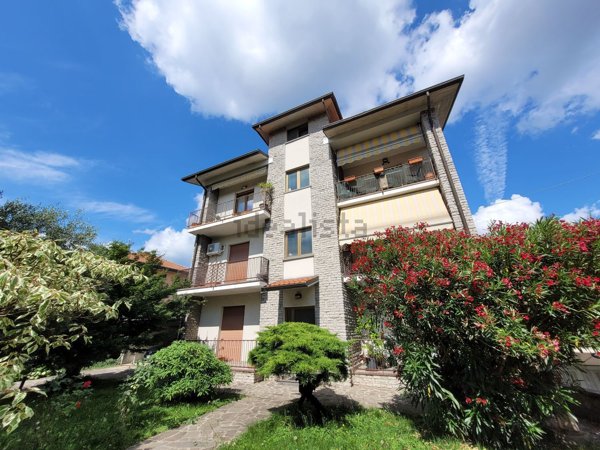 appartamento in vendita a Calusco d'Adda