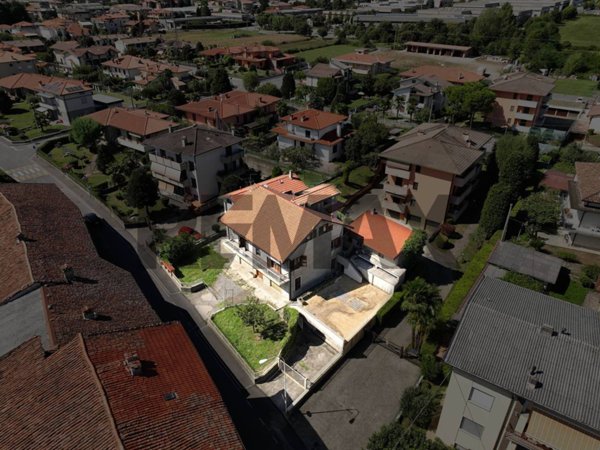 appartamento in vendita a Calusco d'Adda