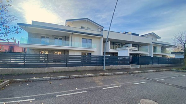 appartamento in vendita a Calusco d'Adda