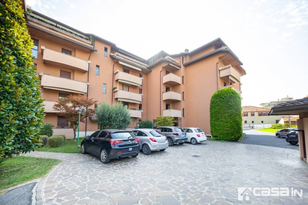 appartamento in vendita a Calusco d'Adda