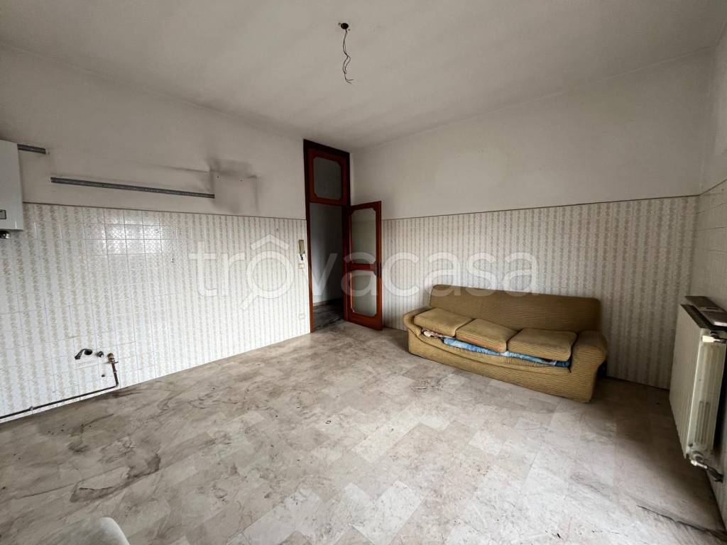 appartamento in vendita a Calusco d'Adda