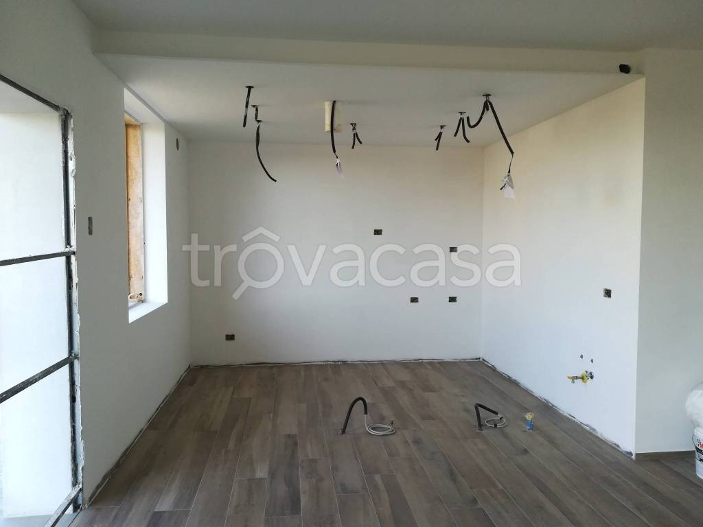 appartamento in vendita a Calvenzano