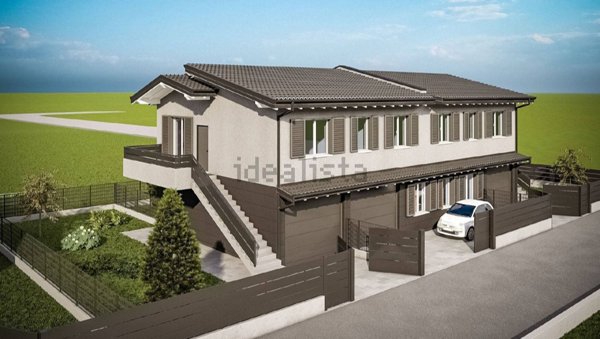 casa indipendente in vendita a Calvenzano