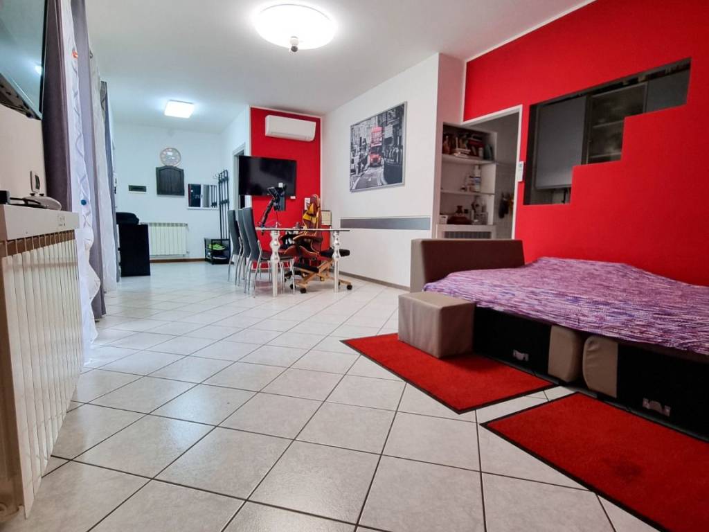 appartamento in vendita a Calvenzano