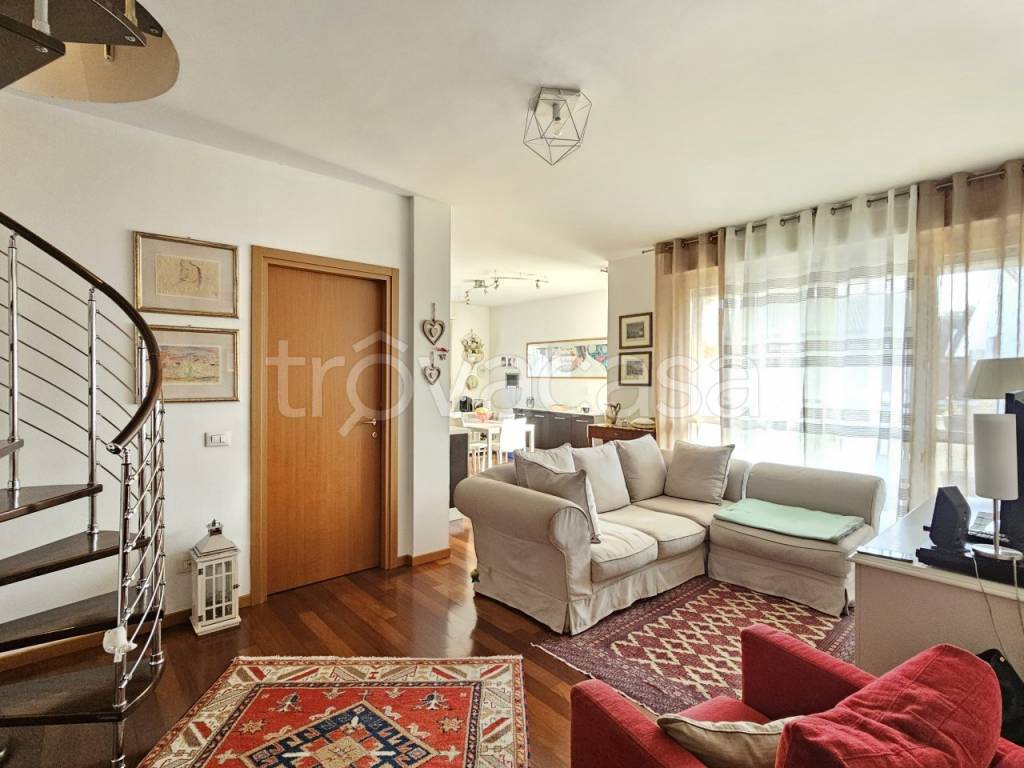 appartamento in vendita a Calvenzano