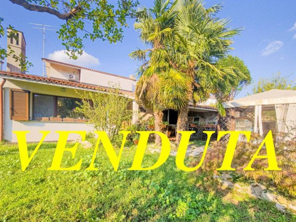 casa indipendente in vendita a Calvenzano