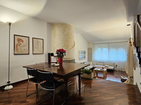 casa indipendente in vendita a Calvenzano