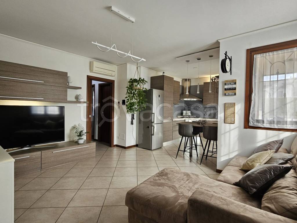 appartamento in vendita a Calvenzano