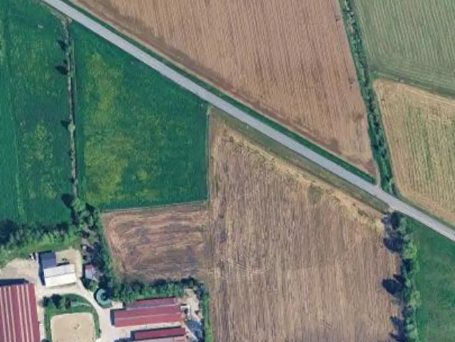 terreno edificabile in vendita a Calvenzano