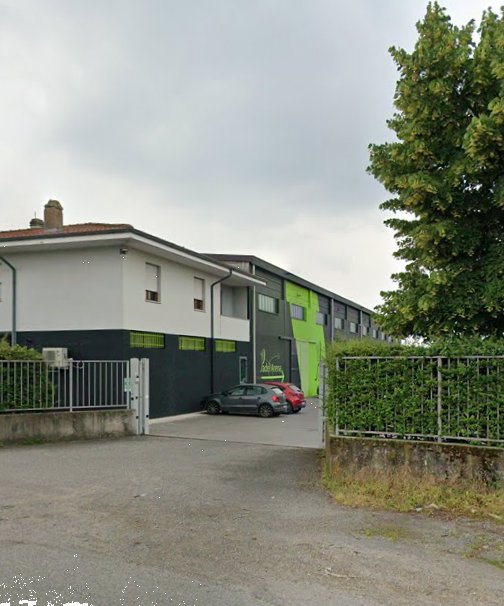 negozio in vendita a Calvenzano