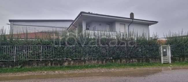 appartamento in vendita a Calvenzano