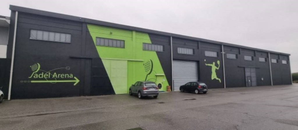 locale commerciale in vendita a Calvenzano