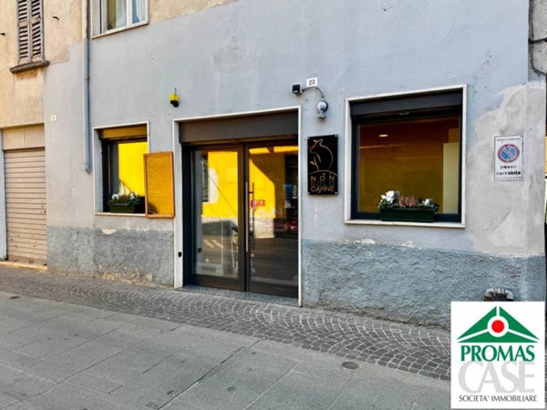 negozio in vendita a Calvenzano