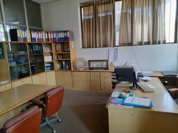 ufficio in vendita a Calvenzano