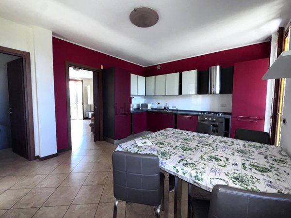 casa indipendente in vendita a Calvenzano