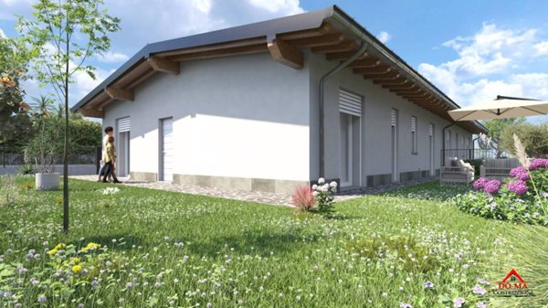casa indipendente in vendita a Calvenzano