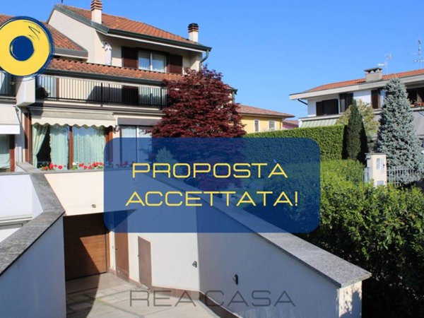 casa indipendente in vendita a Calvenzano