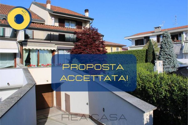 casa indipendente in vendita a Calvenzano