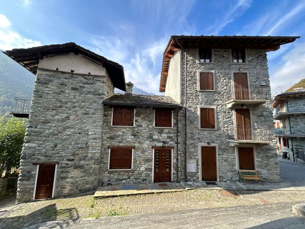appartamento in vendita ad Ala di Stura