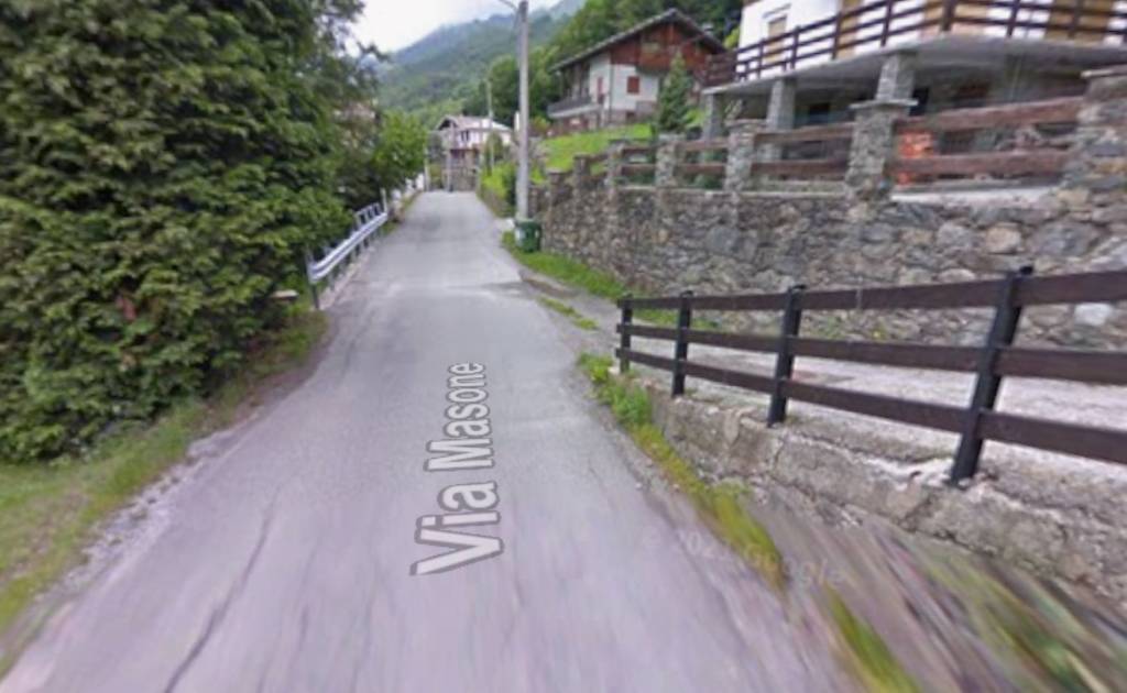 appartamento in vendita ad Ala di Stura