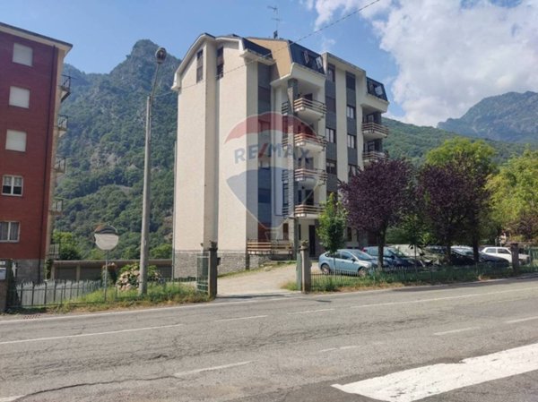 appartamento in vendita ad Ala di Stura
