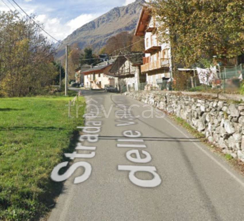 appartamento in vendita ad Ala di Stura in zona Cresto