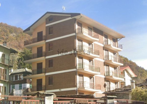 appartamento in vendita ad Ala di Stura