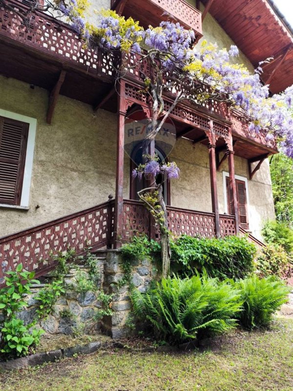 casa indipendente in vendita ad Ala di Stura