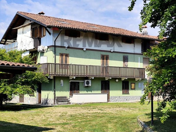 casa indipendente in vendita ad Ala di Stura